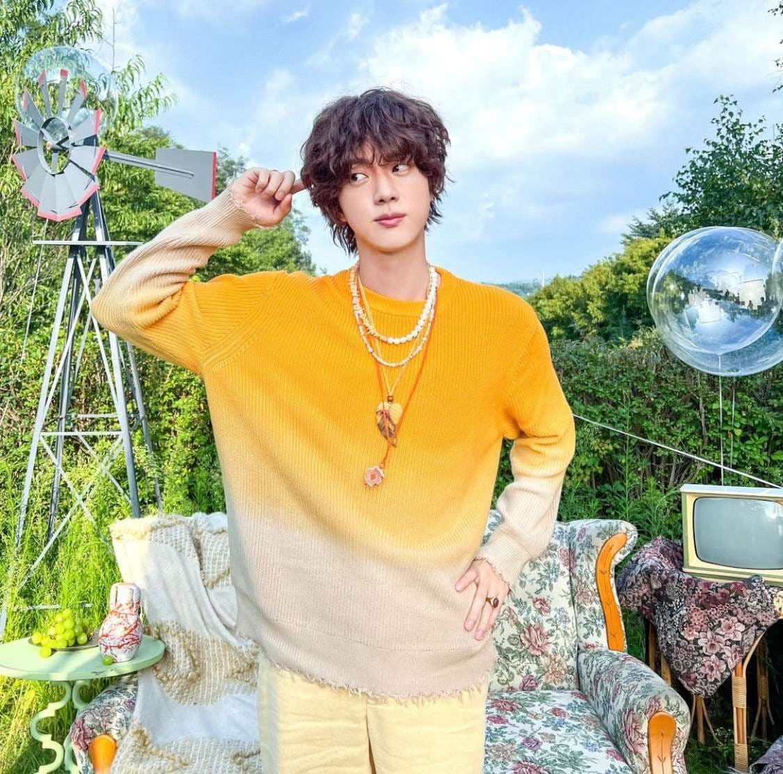 image source_instagram|jin